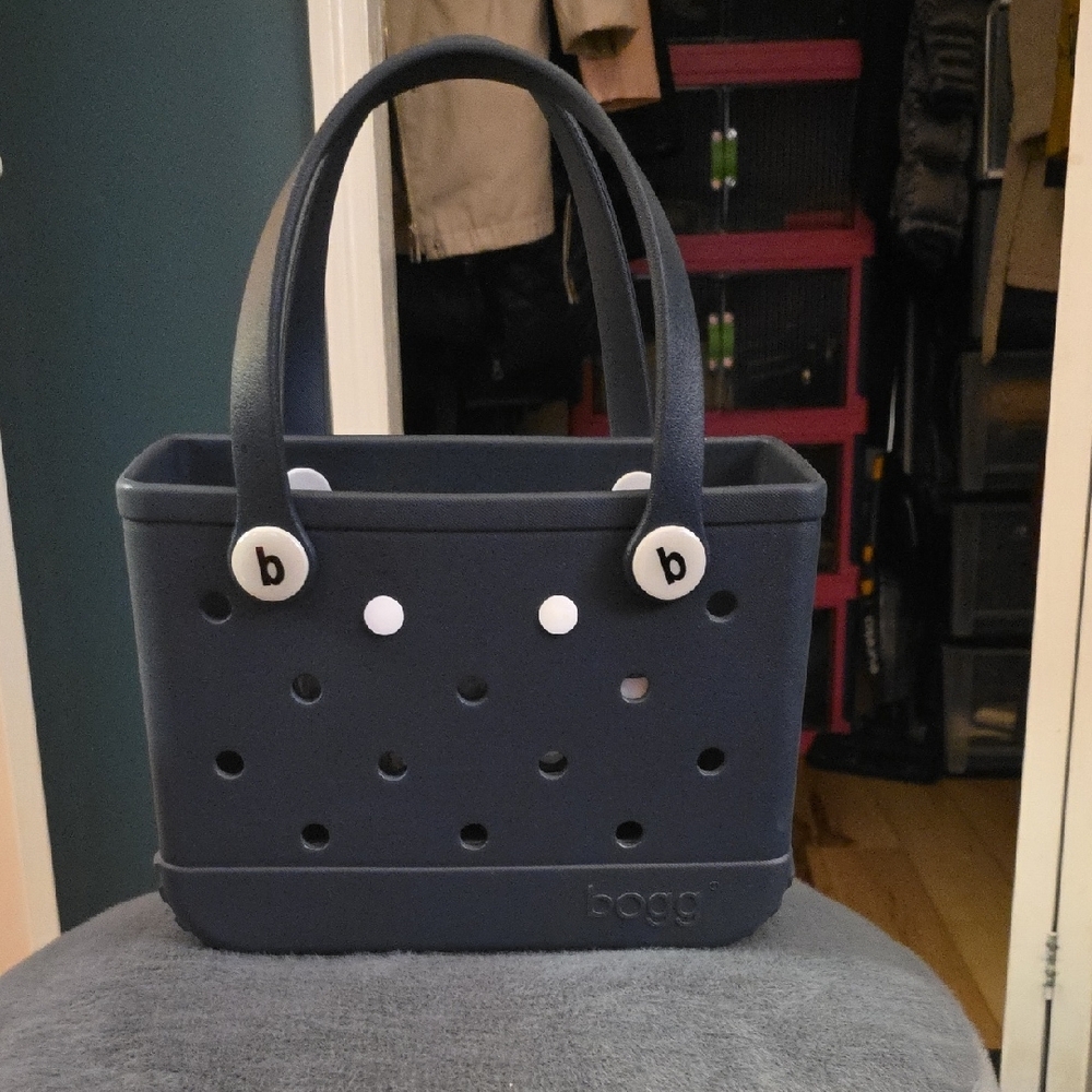 Women's Navy Bitty BOGG